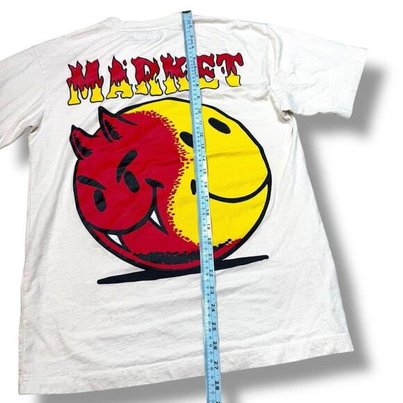 Chinatown Market Devil Smiley Face Flame Graphic T-Shirt Sz Medium Beige Skate - Picture 7 of 8